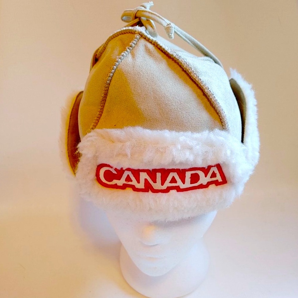 HBC Hudson’s Bay Hat with Canada Logo